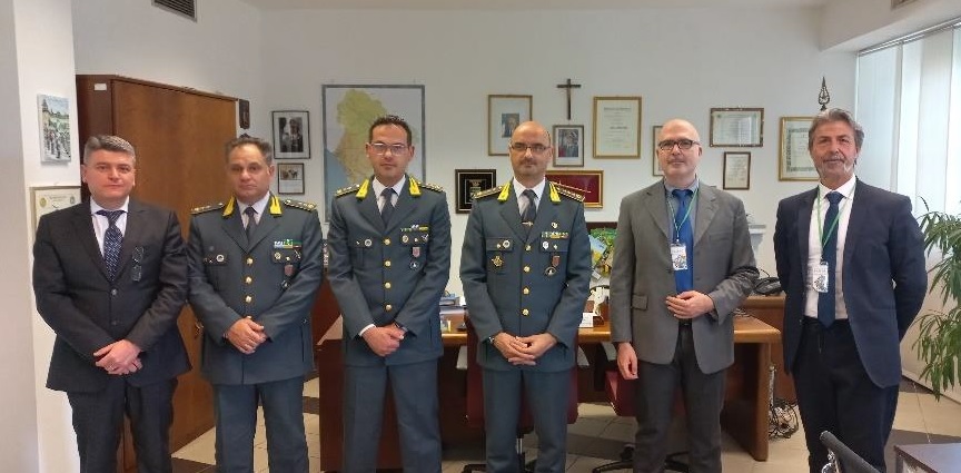 Lucca, avviate le interlocuzioni operative in attuazione del protocollo d’intesa tra ADM e Guardia di Finanza: tra gli obiettivi anche il contrasto delle violazioni nel settore giochi Lucca, avviate le interlocuzioni operative in attuazione del protocollo d’intesa tra ADM e Guardia di Finanza: tra gli obiettivi anche il contrasto delle violazioni nel settore giochi