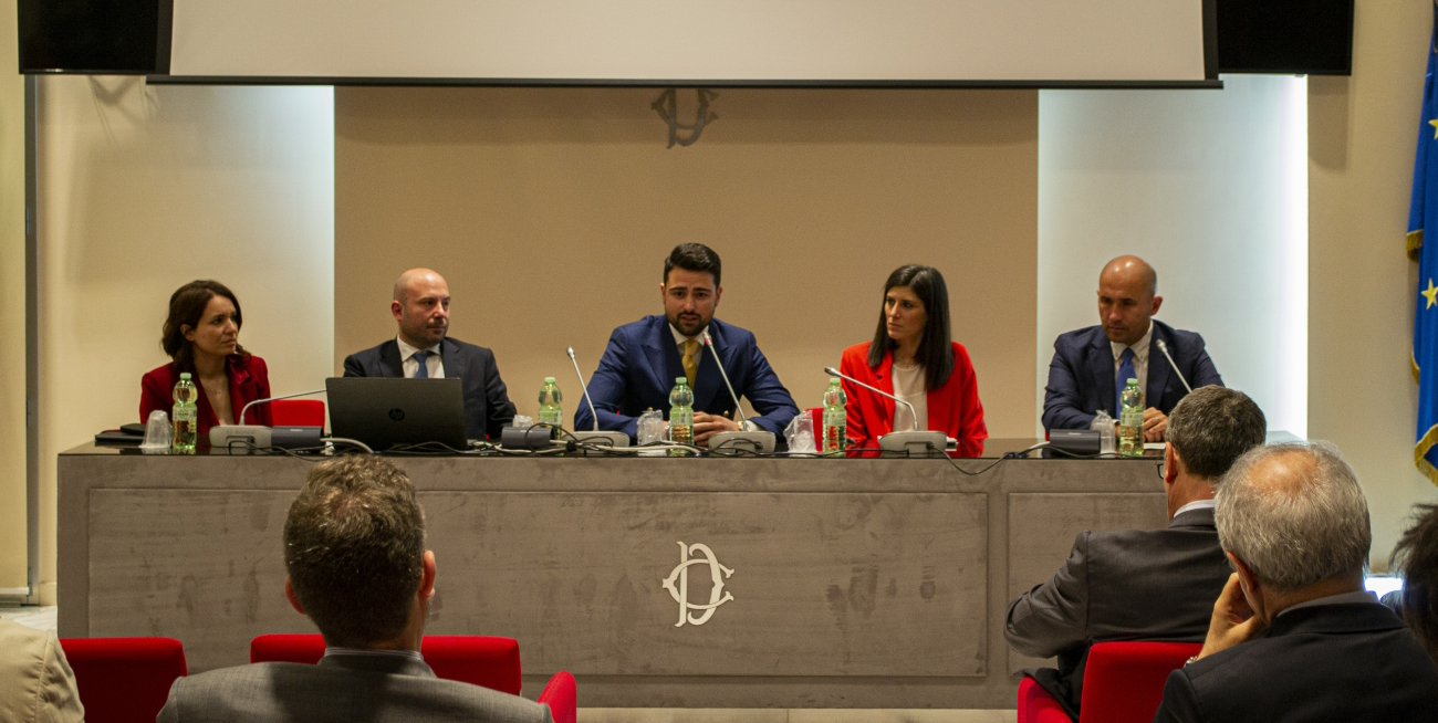 Esports e Gaming in Italia, un traguardo storico: dopo la convention in Parlamento via libera al Libro Bianco del settore Esports e Gaming in Italia, un traguardo storico: dopo la convention in Parlamento via libera al Libro Bianco del settore