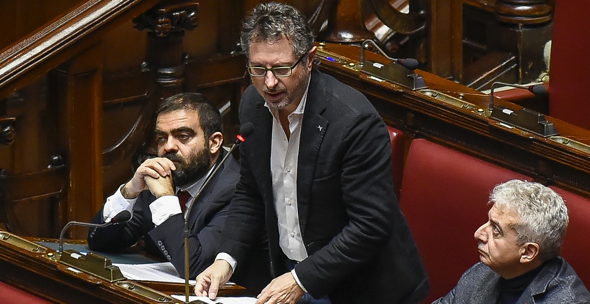 Camera, interrogazione Borrelli (AVS): “Reprimere nel Catanese il fenomeno delle corse clandestine di cavalli” Camera, interrogazione Borrelli (AVS): “Reprimere nel Catanese il fenomeno delle corse clandestine di cavalli”