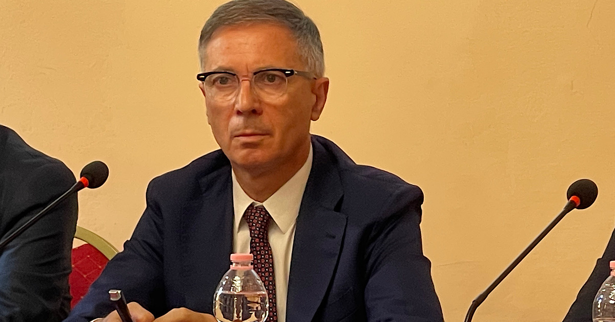 Stati Generali dell’Amusement, Distante (Sapar): “Siamo stanchi delle proroghe, vogliamo una norma chiara che dia certezza alle piccole imprese” Stati Generali dell’Amusement, Distante (Sapar): “Siamo stanchi delle proroghe, vogliamo una norma chiara che dia certezza alle piccole imprese”