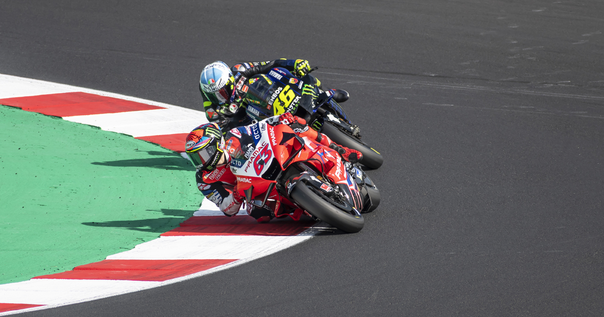 Scommesse MotoGP: Bagnaia in pole per la tripletta Mondiale ma Márquez è lì, il Cabroncito iridato in sella alla Ducati a 2,75 su Sisal Scommesse MotoGP: Bagnaia in pole per la tripletta Mondiale ma Márquez è lì, il Cabroncito iridato in sella alla Ducati a 2,75 su Sisal