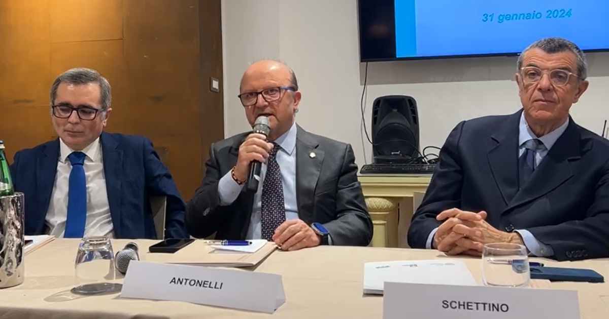 Tavolo permanente tra Agic e Fit-Sts, Antonelli (FIT): “Il nostro obiettivo è partecipare al riordino del gioco pubblico” (VIDEO) Tavolo permanente tra Agic e Fit-Sts, Antonelli (FIT): “Il nostro obiettivo è partecipare al riordino del gioco pubblico” (VIDEO)