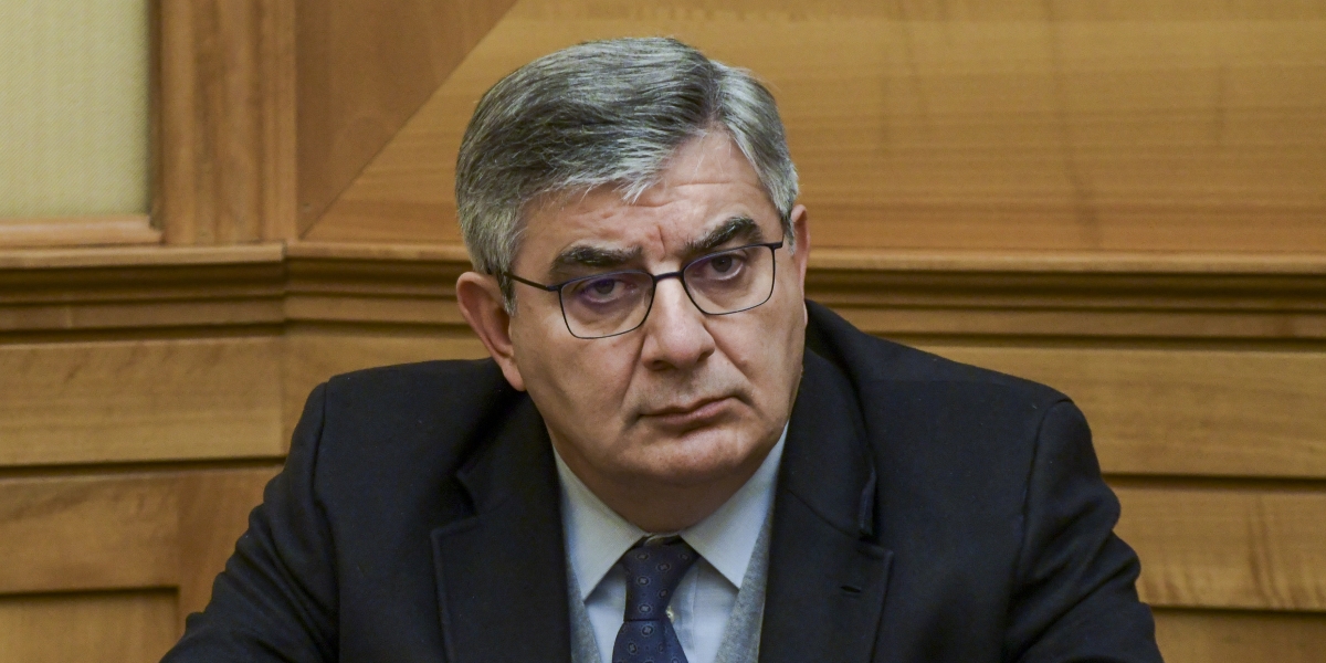 Camera, D’Alfonso (PD) su riordino giochi: “Predeterminare criteri di ubicazione nei locali, limitare tempo di permanenza nei luoghi di gioco, eliminare identificazione con tessera sanitaria e risolvere problema banche” Camera, D’Alfonso (PD) su riordino giochi: “Predeterminare criteri di ubicazione nei locali, limitare tempo di permanenza nei luoghi di gioco, eliminare identificazione con tessera sanitaria e risolvere problema banche”