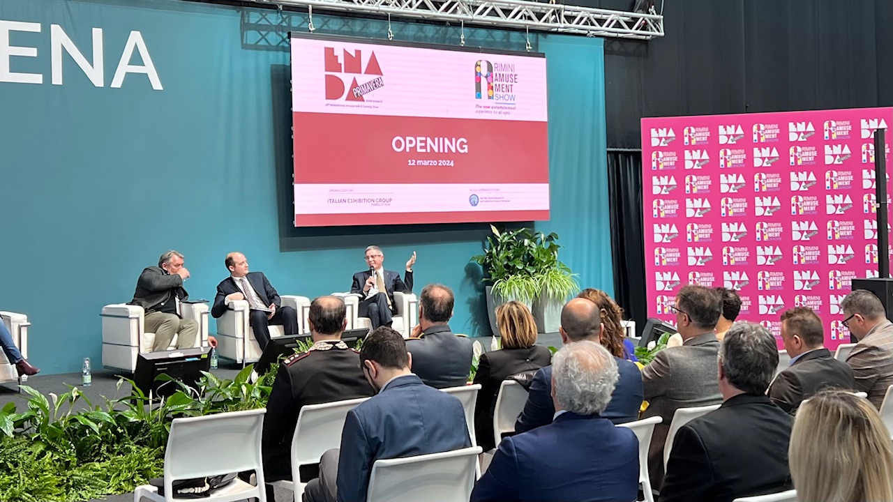 Enada 2024, Distante (Sapar): “Facciamo questo lavoro a testa alta e lo difendiamo a denti stretti” Enada 2024, Distante (Sapar): “Facciamo questo lavoro a testa alta e lo difendiamo a denti stretti”