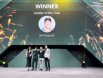Il CEO e fondatore di Soft2Bet Uri Poliavich ha ricevuto il premio Leader of the Year Award a SBC Awards Il CEO e fondatore di Soft2Bet Uri Poliavich ha ricevuto il premio Leader of the Year Award a SBC Awards