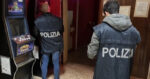 Villa San Giovanni (RC): slot illegali, denunciato il titolare di una sala giochi per frode informatica Villa San Giovanni (RC): slot illegali, denunciato il titolare di una sala giochi per frode informatica