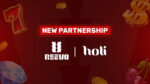 REEVO annuncia la partnership con Holi: nuovi contenuti live nel catalogo di gioco REEVO annuncia la partnership con Holi: nuovi contenuti live nel catalogo di gioco