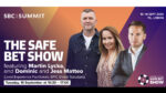 SBC Summit 2025, Martin Lycka accoglie Dominic Matteo al Safe Bet Show SBC Summit 2025, Martin Lycka accoglie Dominic Matteo al Safe Bet Show