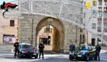 Oristano, arrestata una donna per truffa ed estorsione: sequestrati beni, conti correnti e conti gioco Oristano, arrestata una donna per truffa ed estorsione: sequestrati beni, conti correnti e conti gioco