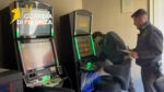 Lucca, controlli nelle sale slot: sanzionato esercizio recidivo per omessa vigilanza, rischia anche la sospensione (VIDEO) Lucca, controlli nelle sale slot: sanzionato esercizio recidivo per omessa vigilanza, rischia anche la sospensione (VIDEO)