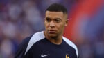 Scommesse, Mbappé contro la Federcalcio francese: “Usata la mia immagine in una pubblicità di betting senza consenso” Scommesse, Mbappé contro la Federcalcio francese: “Usata la mia immagine in una pubblicità di betting senza consenso”